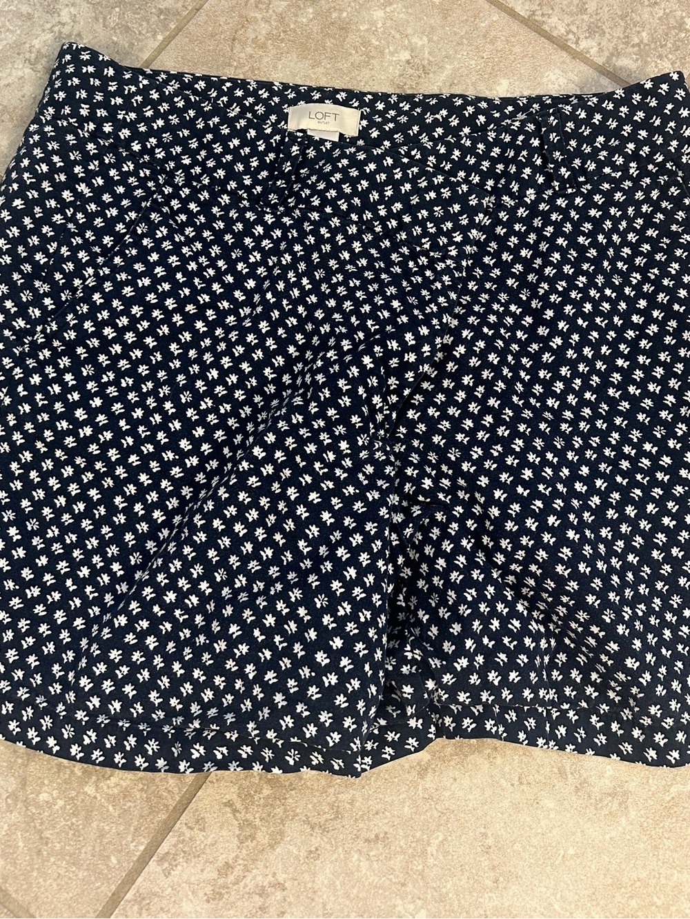 LOFT Navy shorts with White Floral Dot Print